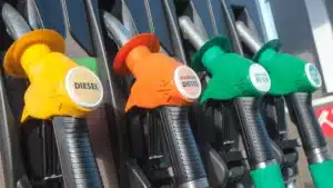 Hausse carburant : +17 centimes d’euros par litre à partir de cette date, voici pourquoi une flambée des prix est redoutée
