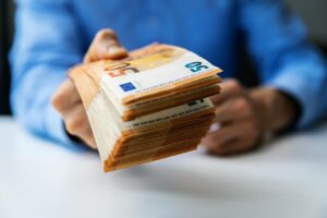 Héritage : les Français l’ignorent mais pendant ces 10 jours, vous pouvez donner de l’argent sans payer d’impôts