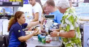 Je Suis Caissiere Dans Un Supermarche Et Voici Les Perles Des Clients Que Jentends Tous Les Jours