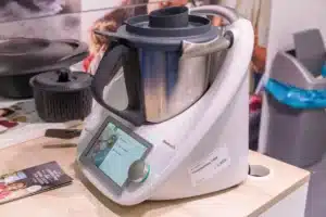 Je Suis Une Ancienne Conseillere Vorwerk Et Voici La Duree De Vie Reelle Dun Thermomix
