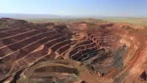 « Le plus grand gisement du Monde », la découverte de 55 milliards de tonnes de fer dans un endroit improbable